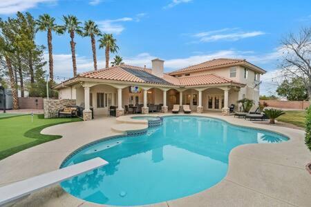 Lux 5Br Vegas Home W Pool, Spa, Games, Near Strip ラスベガス エクステリア 写真