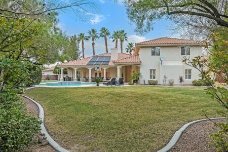 Lux 5Br Vegas Home W Pool, Spa, Games, Near Strip ラスベガス エクステリア 写真